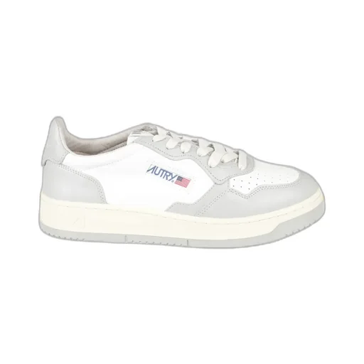 Low-Cut Skate Shoes