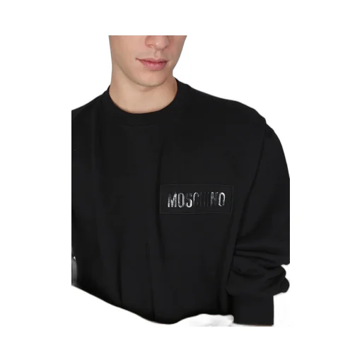 Round-Neck Sweater