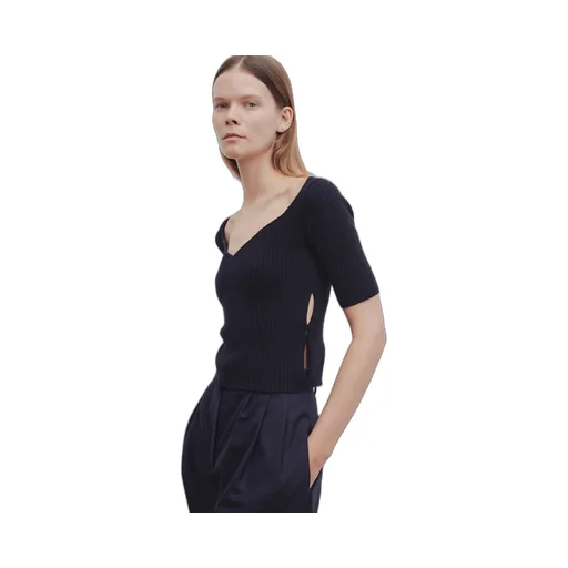 Short-Sleeved Sweater