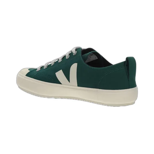 Nova Low-Top Sneakers