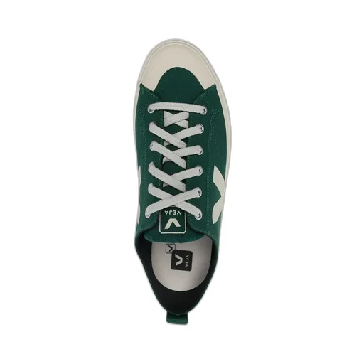 Nova Low-Top Sneakers