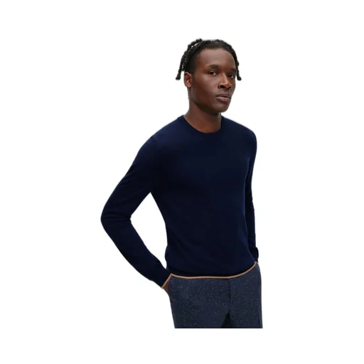 Round Neck Sweater