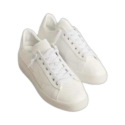 Golden Goose Deluxe Brand Star Patch Low-Top Sneakers