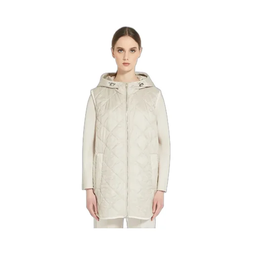 Navile Hooded Vest