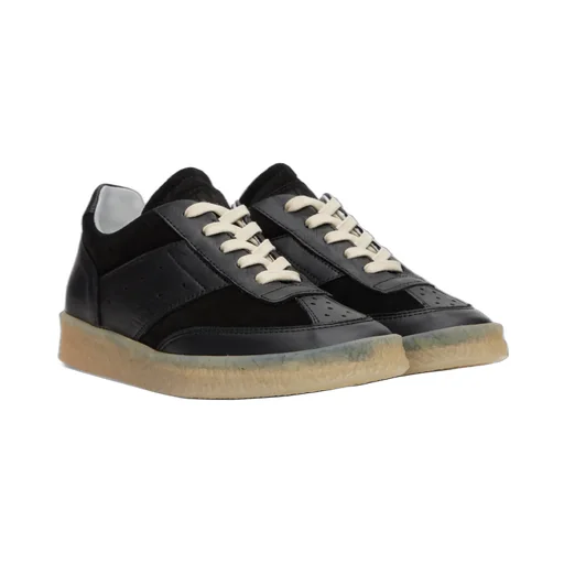 Logo Sneakers