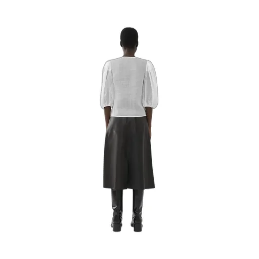 Puff-Sleeved Buttoned Blouse