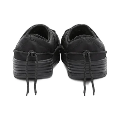 Snow Puffed Sneakers