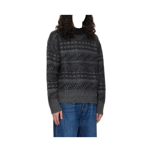 Logo Sticker Sweater