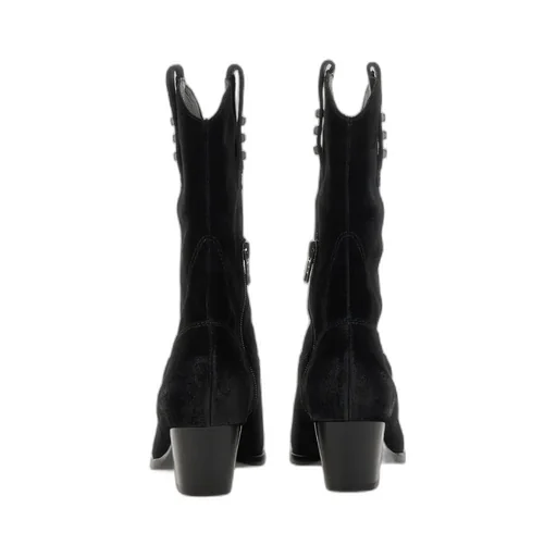 Pointy Boots