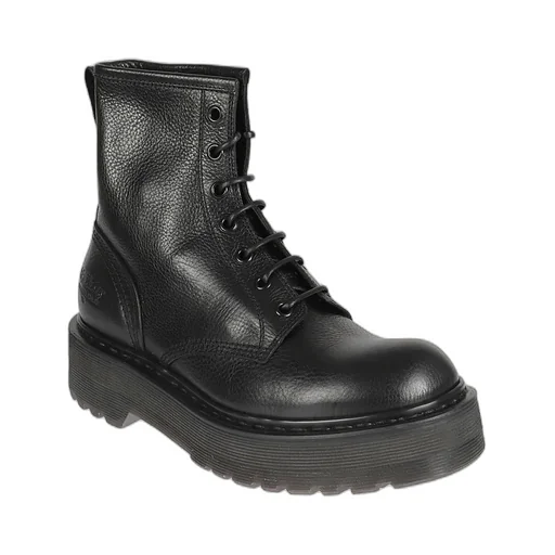 Logo Boots
