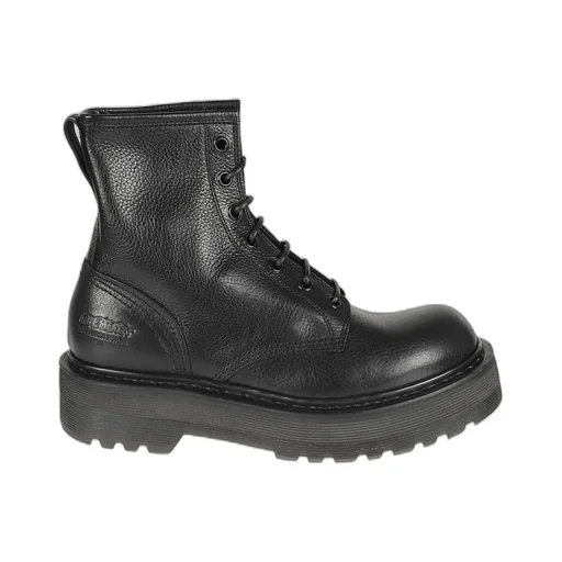 Logo Boots