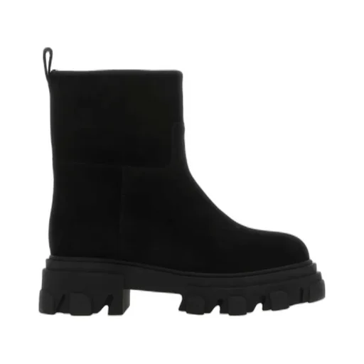 Round-Headed Ankle Boots