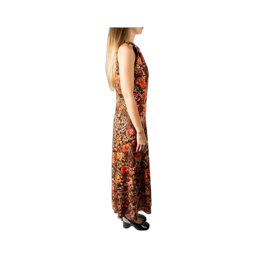 Sleeveless Dress