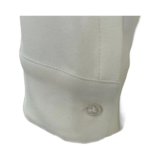 Short-Sleeved Shirt