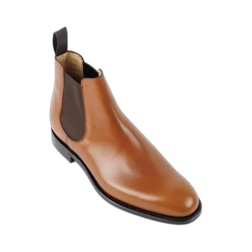 Pointed-Toe Chelsea Boots