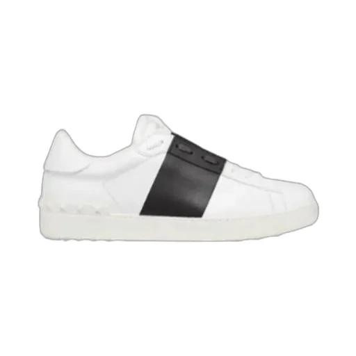 Round Head Low-Cut Sneakers