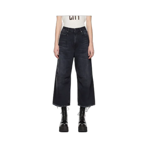 Distressed Cropped Jeans