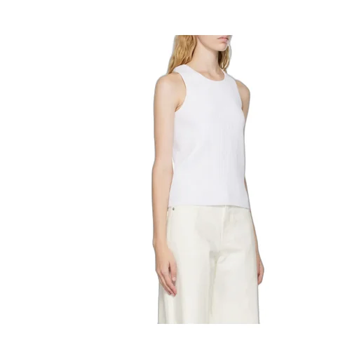 Logo Vest