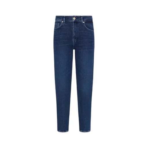 Belt-Loop Jeans