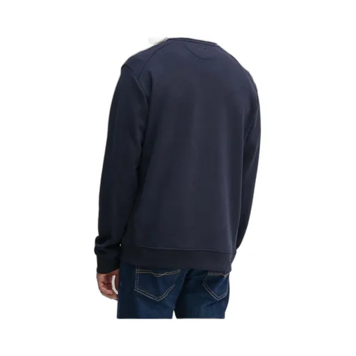 Long-Sleeved Round-Neck Sweater