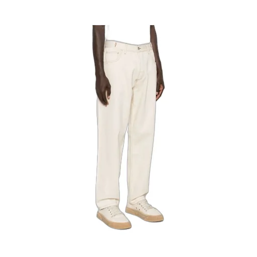 Belt-Loop Jeans
