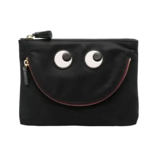 Zipper Clutch