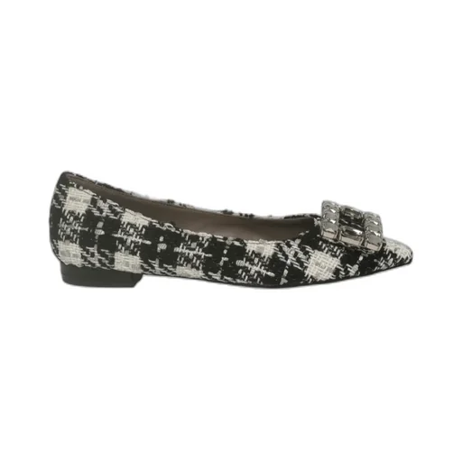 Nusa Checked Flats