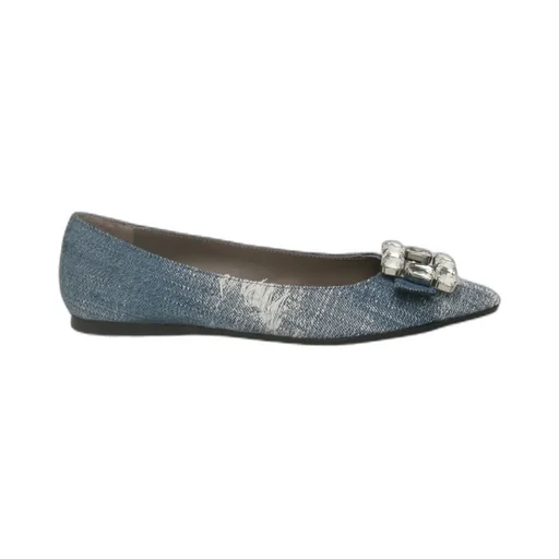 Aby Flat Shoes
