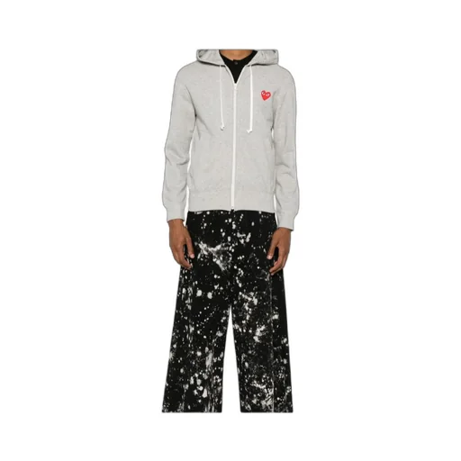 Long-Sleeved Zipper Sweatshirt