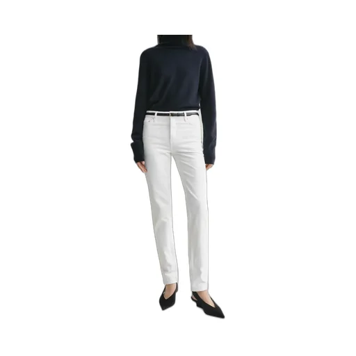 Low Tapered Jeans