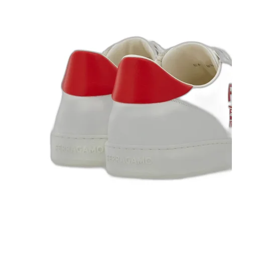 Logo-Lacing Low-Cut Casual Shoes