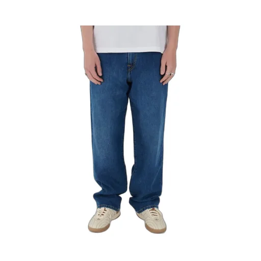 Belt-Loop Jeans
