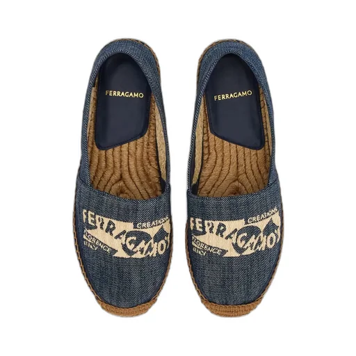 Logo Pattern Low-Cut Casual Shoes