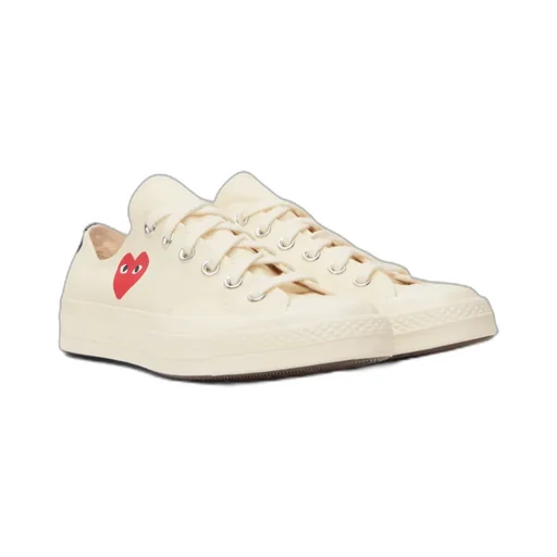 Chuck 70 Lace-Up Low-Top Sneakers