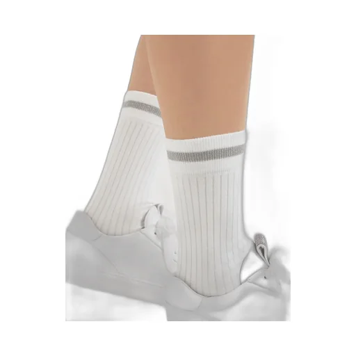 Brunello Cucinelli Monili-Bead Ribbed-Knit Pull-On Socks