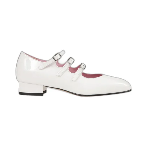 Buckle Flats