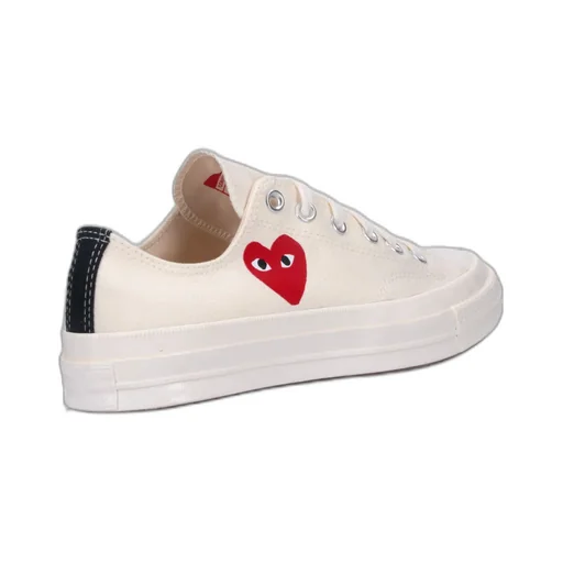 Heart-Patterned Low-Top Casual Shoes