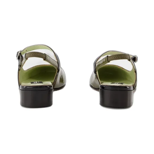 Oceano 24 Flat Sandals