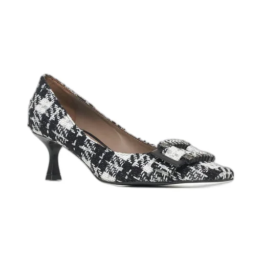 65Mm Only Pumps
