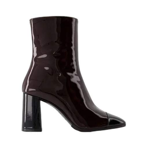 Almond Shaped Short Boots