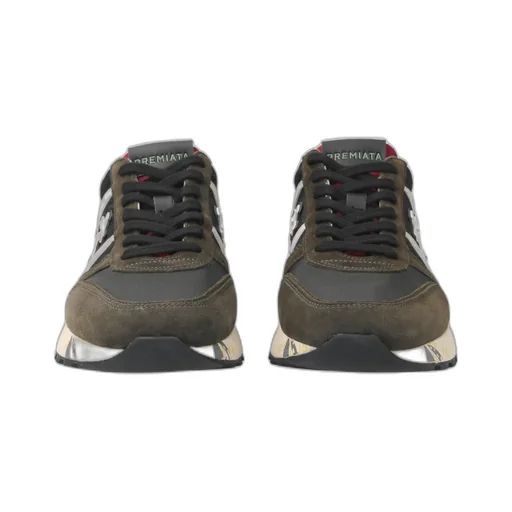 Logo Sneakers
