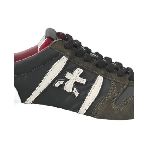 Logo Sneakers