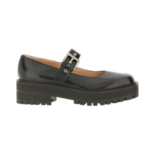 Square-Toed Mary Jane Shoes