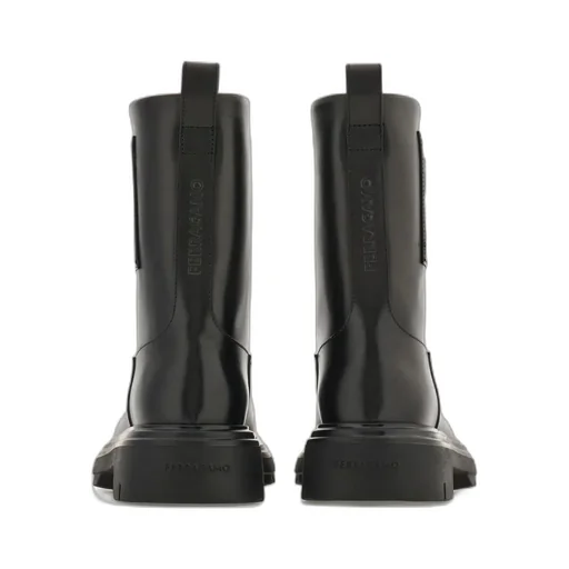 Hug Boots