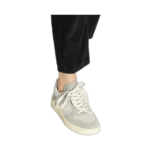 Veja V10 Panelled Low-Top Sneakers