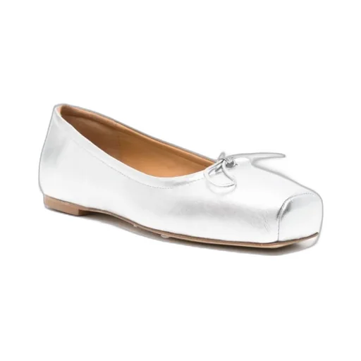 Square-Toed Ballet Shoes