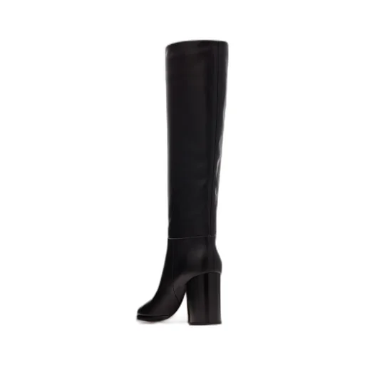 Round-Head Boots