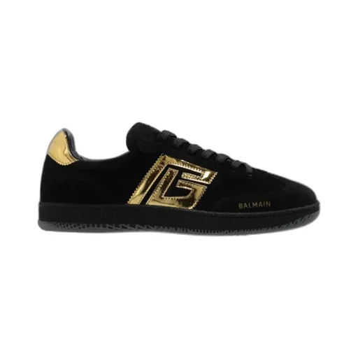 Lace-Up Low-Cut Sneakers