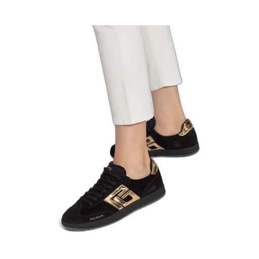 Lace-Up Low-Cut Sneakers