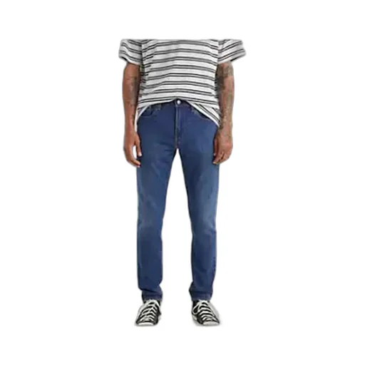 Belt-Loop Jeans